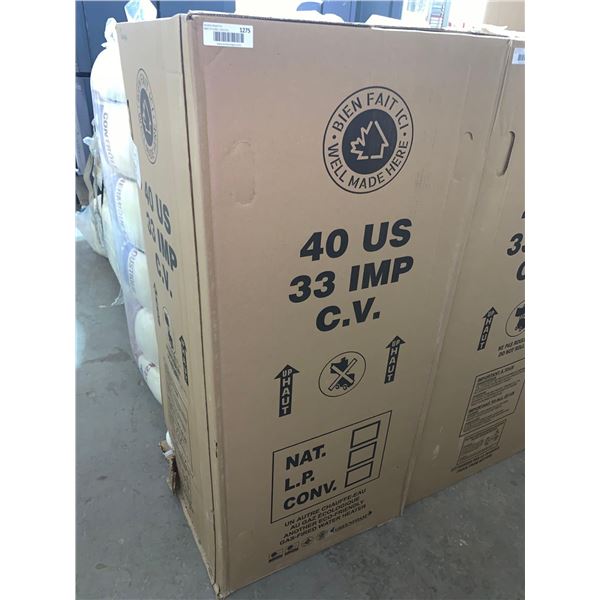 New Giant Natural Gas Water Heater - 38,000 BTU/HR 40US 33 IMP C.V