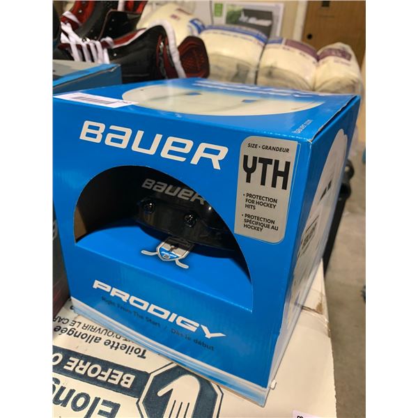 New Bauer Prodigy Youth Hockey Helmet