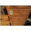 Image 2 : Pine Dresser