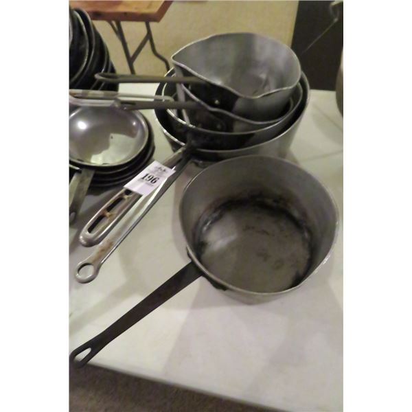 Lot of Sauce Pans (6)