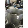Image 2 : Large Stockpot
