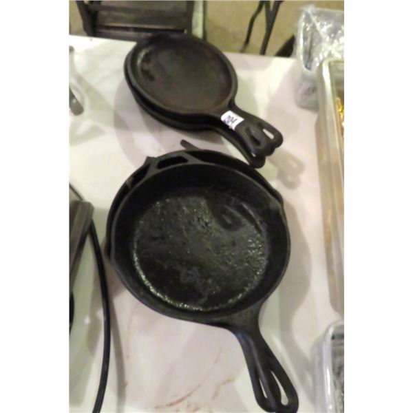 Cast Iron Skillet (7)