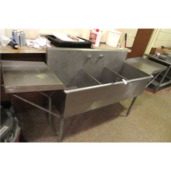 S/S 3 Comp Sink w/Wand & Drainboards