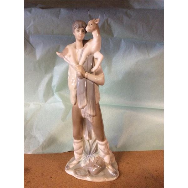 LLADRO made in Spain 11 inches high 4 inches