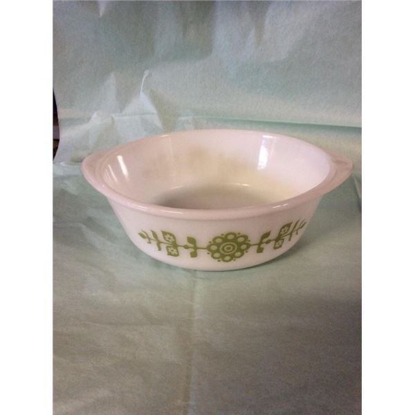 Made in the USA 10 inch casserole dish