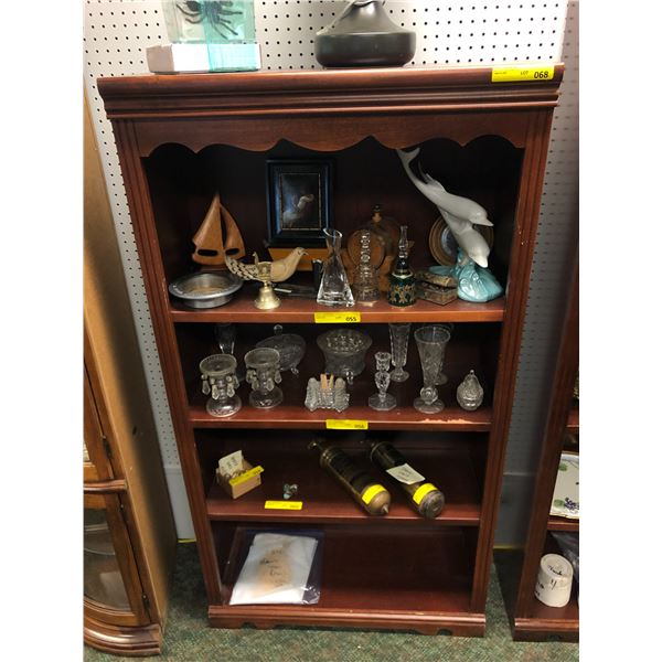 Approx. 5ft cherry wood finish book shelf