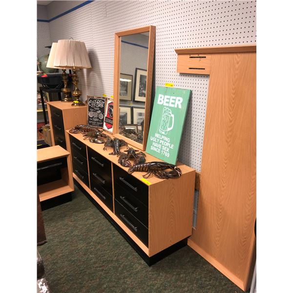 6 pc bedroom suite - 9 drawer dresser w/ mirror/ 4 drawer high boy/ 2 single drawer night tables & d