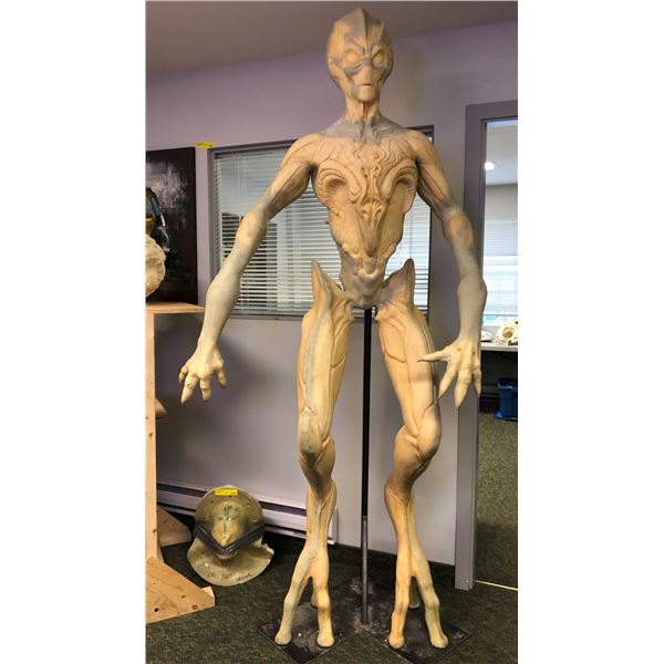 Approx. 7 1/2ft tall life-size alien figure from the popular alien drama series (made from industry 