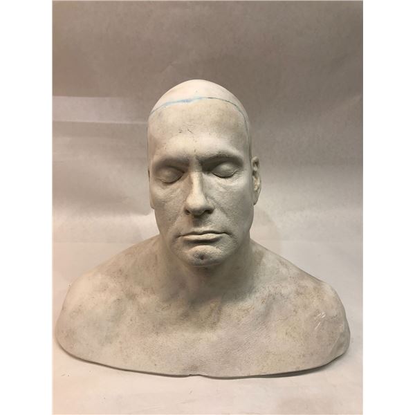 "WRONG TURN 2" - Bust of Henry Rollins "Dale" - 25 lbs, 19in ×16in ×10in