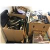 Image 1 : Pallet lot of approx. 6 boxes of assorted misc. household estate items