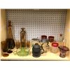 Image 1 : Shelf lot of assorted vintage glassware