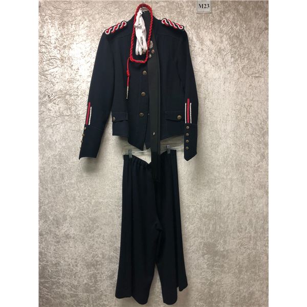 "Motherland: Fort Salem" - United States Army High Ranking Officer Uniform 6pc set - includes jacket