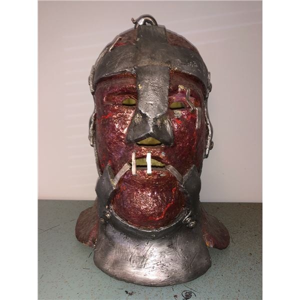 "Smallville" - Head Bust