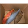 Image 1 : Group of 3 prop fish from movie set - 1 Animatronic