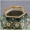 Image 3 : Chinese Wucai Famille Verte Hexagonal Vase Kangxi