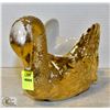 Image 1 : 22 KARAT GOLD TRIM BEL-TERA FINE CHINA PORCELAIN
