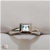 Image 1 : BZ535-79 SILVER BLUE TOPAZ RING
