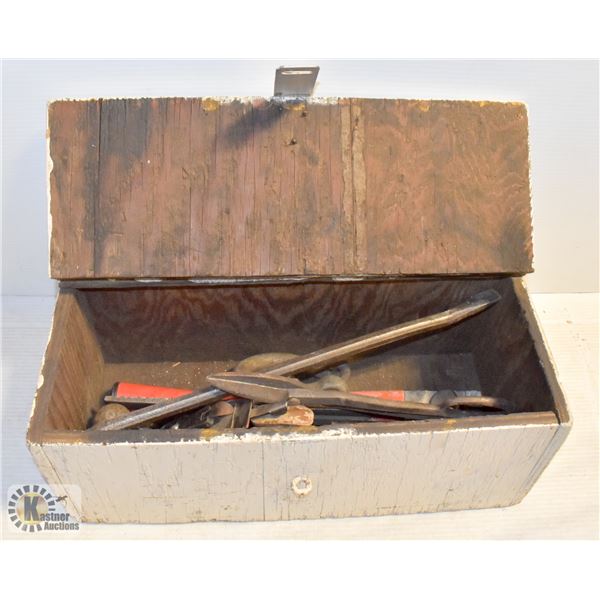 OLD WOODEN TOOLBOX WITH VINTAGE TOOLS