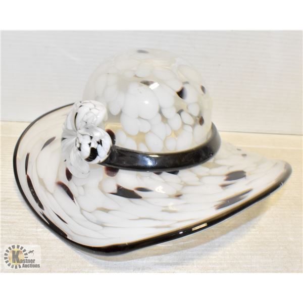 ART GLASS DECORATIVE BLACK N WHITE HAT