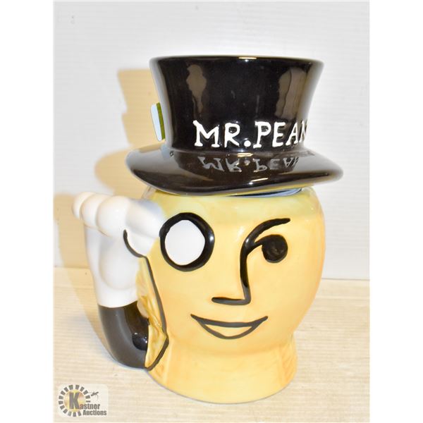 MR PEANUT COOKE JAR