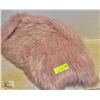 Image 1 : FAUX FUR SHEEPSKIN PINK 4FT AREA RUG