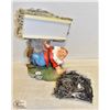 Image 1 : SOLAR GARDEN GNOME W/LETTER TO WRITE A MESSAGE