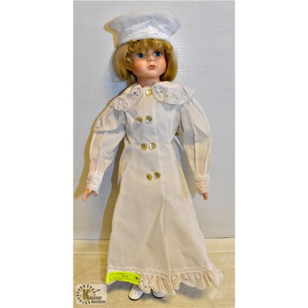 ESTATE VINTAGE PORCELAIN DOLL, 20 IN, ORIGINAL