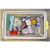 Image 1 : BIN OF VARIOUS BADGES
