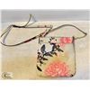 Image 1 : GUESS FLORAL CROSSBODY PURSE