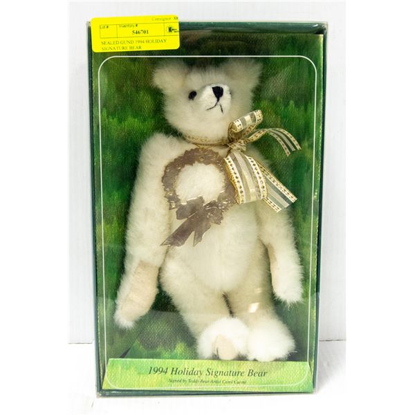 SEALED GUND 1994 HOLIDAY SIGNATURE BEAR