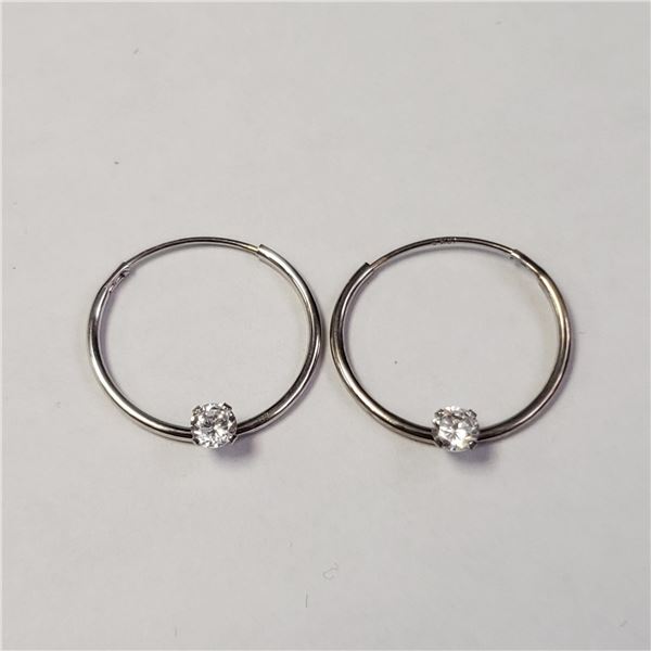 BZ1051-35 10K CZ EARRINGS