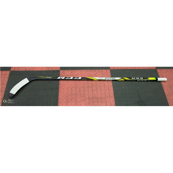 TACKS A40 CCM 50 FLEX P28 RH COMPOSITE STICK