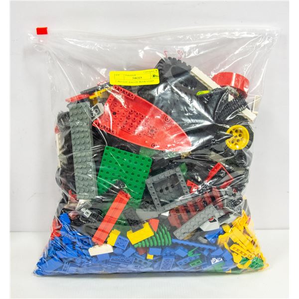 2.2KG BAG LOT OF BULK LEGO