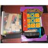 Image 1 : LARGE LOT OF GAMES BLOCKS AND BALLS