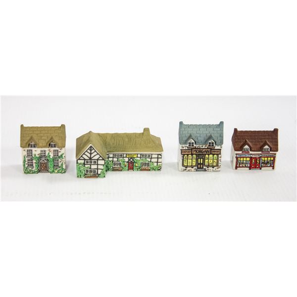 LOT OF 4 WADE ENGLAND MINI VILLAGE HOUSES