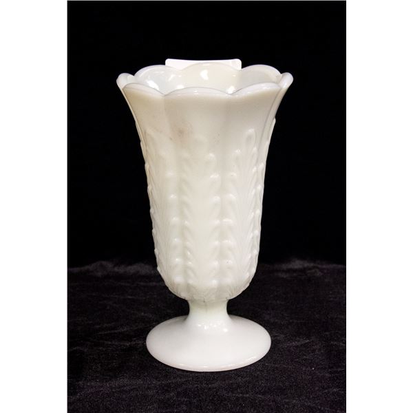 E.O.BRODY CO. M5200 MILKGLASS VASE APPROX 9  TALL