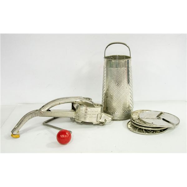 LOT OF VINTAGE KITCHENWARE - CHEESE GRATER,