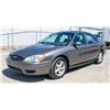 Image 8 : 2004 FORD TAURUS SE