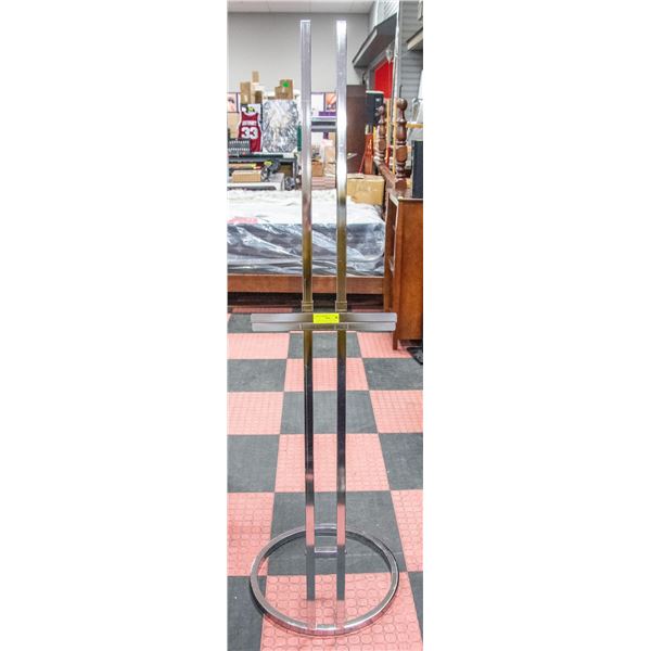 ADJUSTABLE ART STAND/EASEL