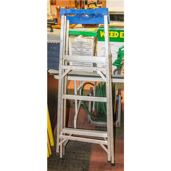 4FT ALUMINUM LADDER