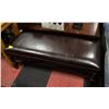 Image 1 : LEATHERETTE BENCH H-18.5" W-19" L-48.5"