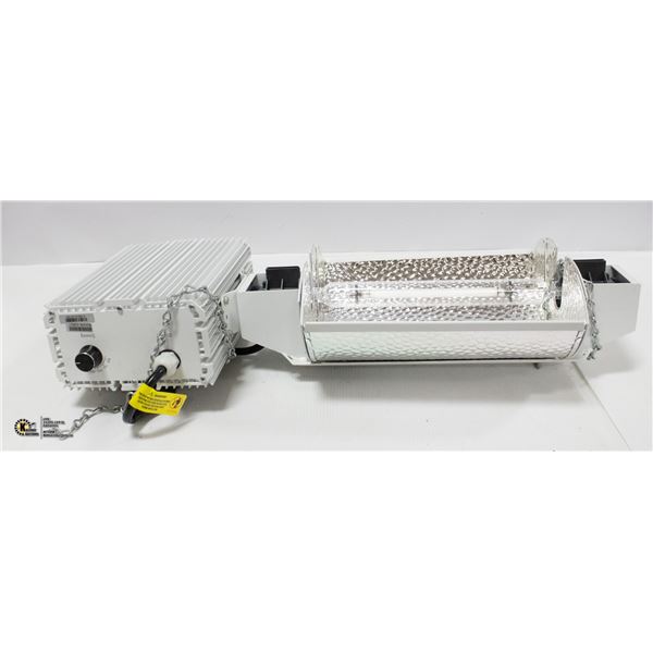 1000W FIXTURE 120-240V INCLUDES LAMP, REFLECTOR