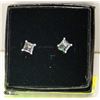 Image 1 : MED SQUARE CUT MYSTIQUE QUARTZ STUD EARRINGS