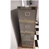 Image 1 : 4-Drawer Steel Equipment Filing Cabinet