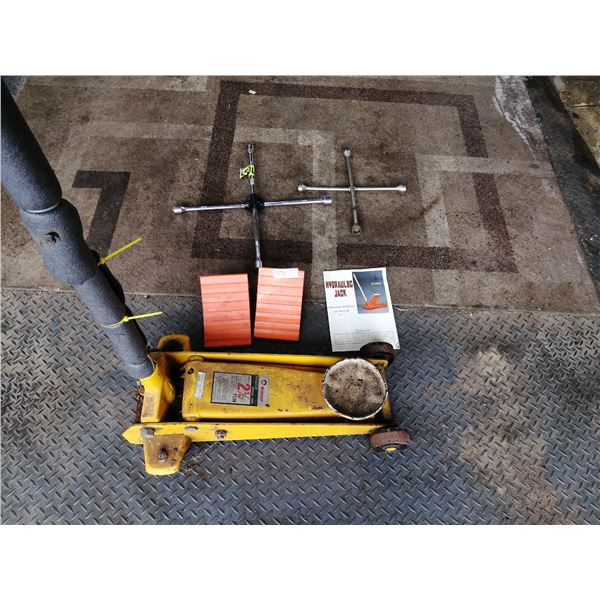 Wilman 2.25 T Hydraulic Garage Jack (Model No. W1634) w/ 2 x Tire Irons, and 2 x Wheel Wedges