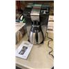 Image 2 : OSTER SCTX SERIES 12 CUP COFFEE MAKER AND SET OF 3 TFAL PANS