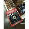 Image 2 : LOT OF SEMI TRACTOR TRAILER WINCH, STRAPS, PROTECTIVE CORNERS AND TOOLS
