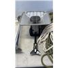 Image 4 : MARINE HORN WITH STEERING WHEEL, ROPE AND PROPANE HEATER