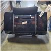 Image 7 : 3 PC HONDA MOTORCYCLE SADDLEBAG AND TRUNK SET UNLOCKED NO KEYS