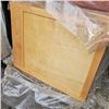 Image 3 : LOT OF NEW CABINET PANELS AND TOTE OF DECORATIVE PILLARS